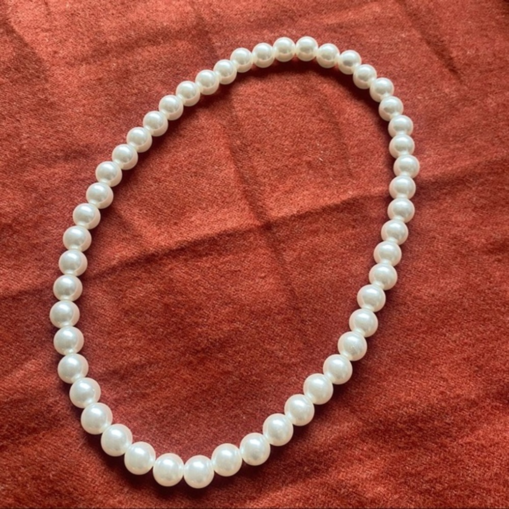 ‼️CLEARANCE‼️ Faux pearl necklace
